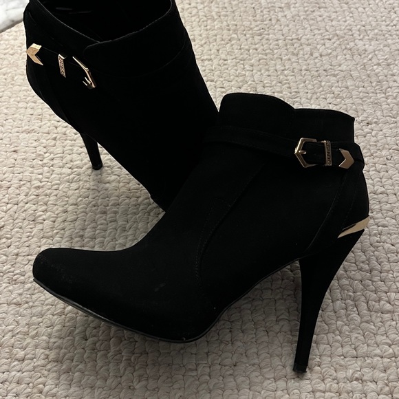 Guess booties size 10 excellent condition - Picture 3 of 7